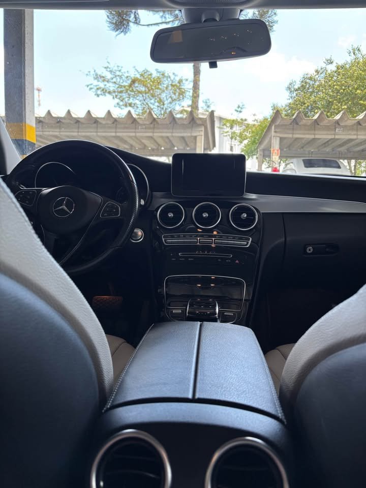 Mercedes-Benz C-Class 2017